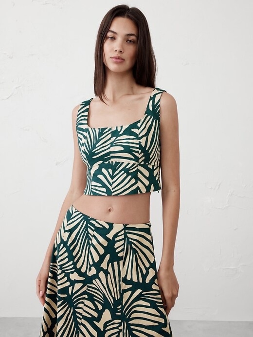 NWT 2025 Banana Republic Green Tropical Print Linen Blend Bustier Top Size 4